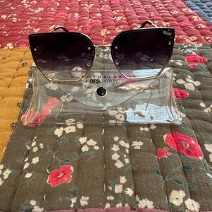 Quay Cat-Eye Sunglasses - Black/Gold